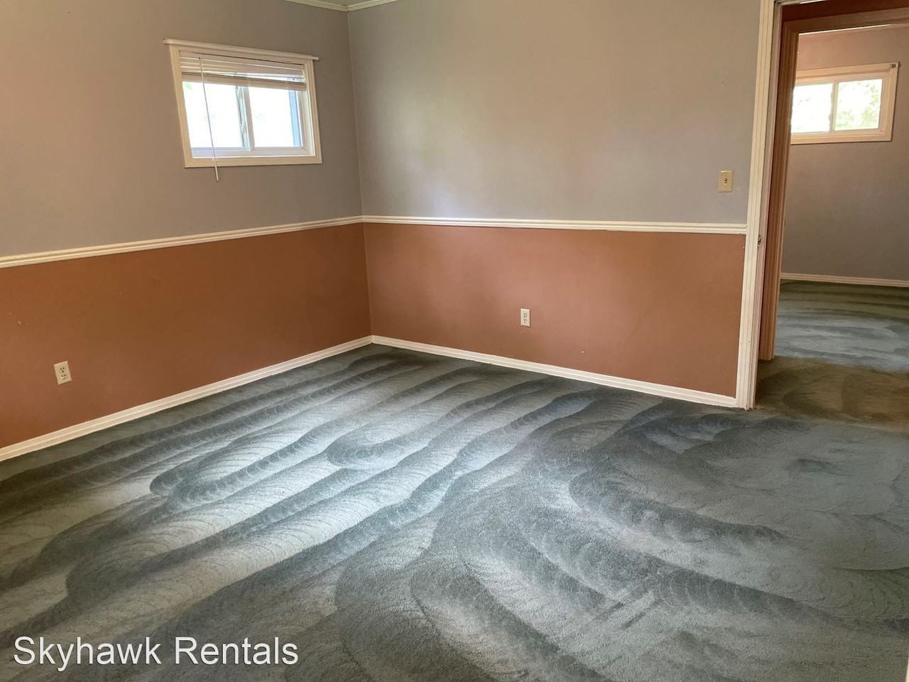 150 Mimosa Dr - Photo 2 of 12