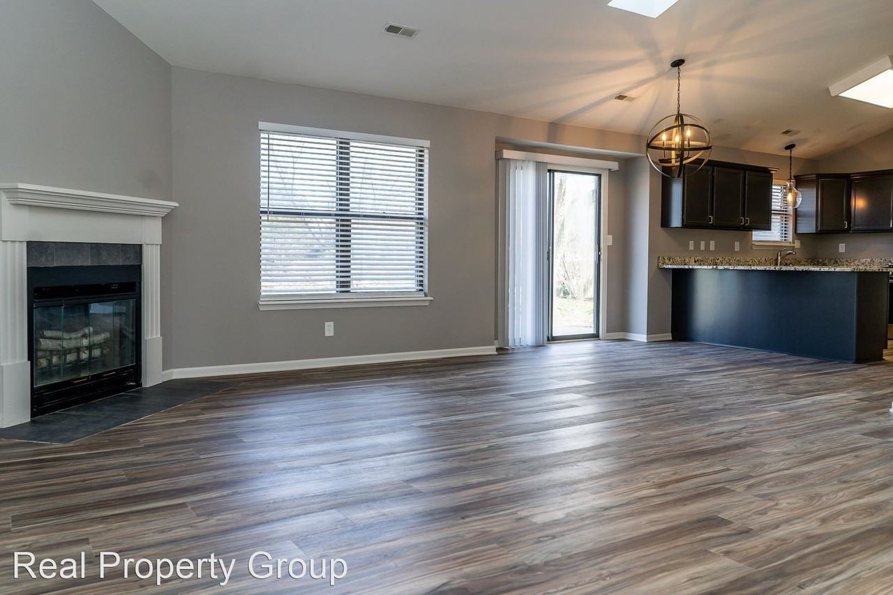 5100 Glencairn Dr - Photo 2 of 50