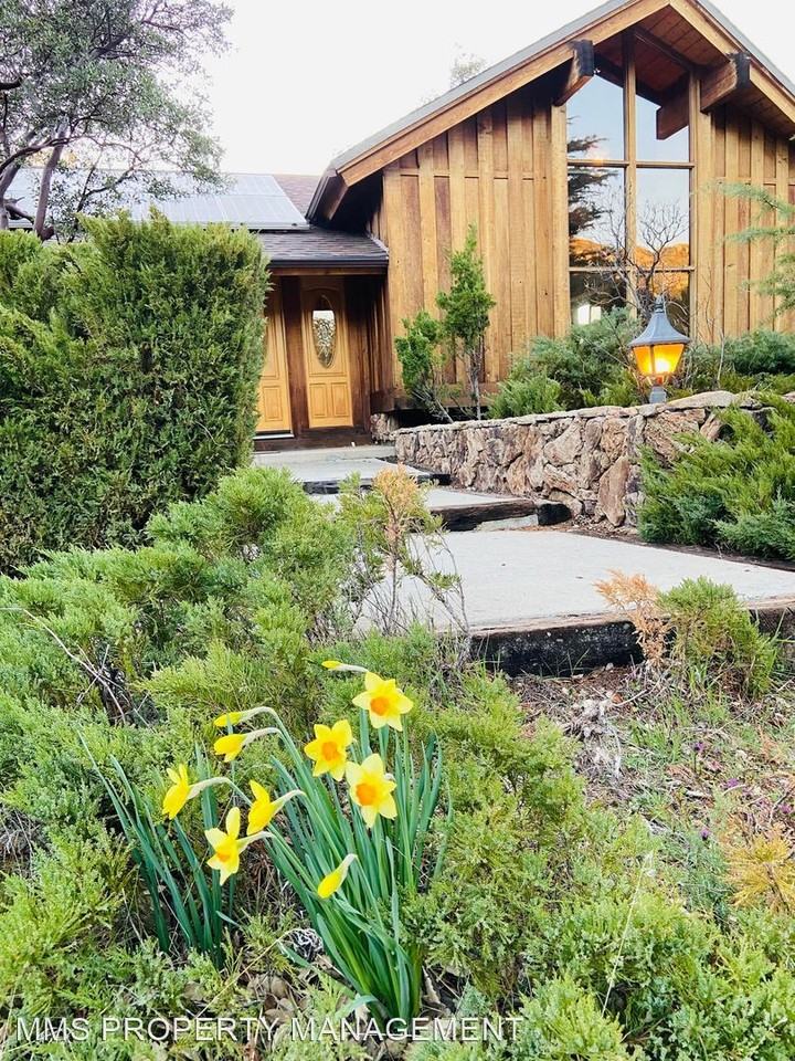 8312 Foothill Blvd - Photo 2 of 25