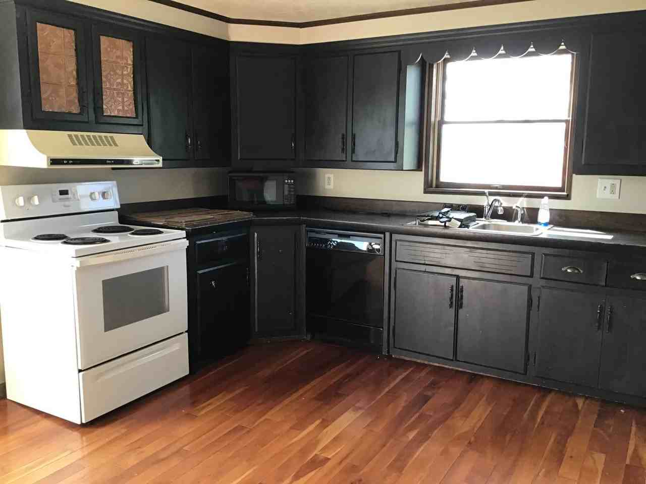 111 Motter Rd - Photo 3 of 22