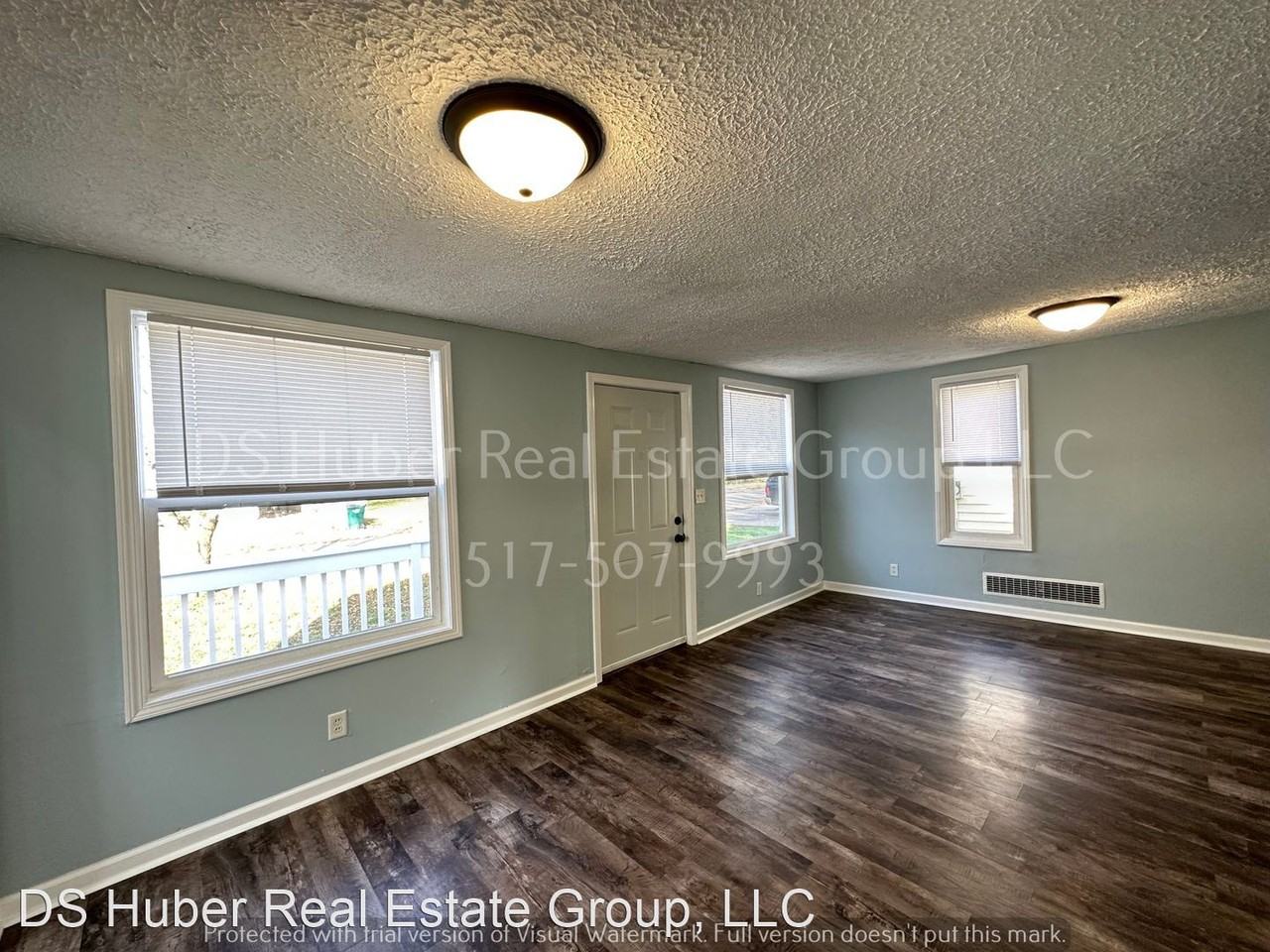 223 Astor Ave - Photo 3 of 17