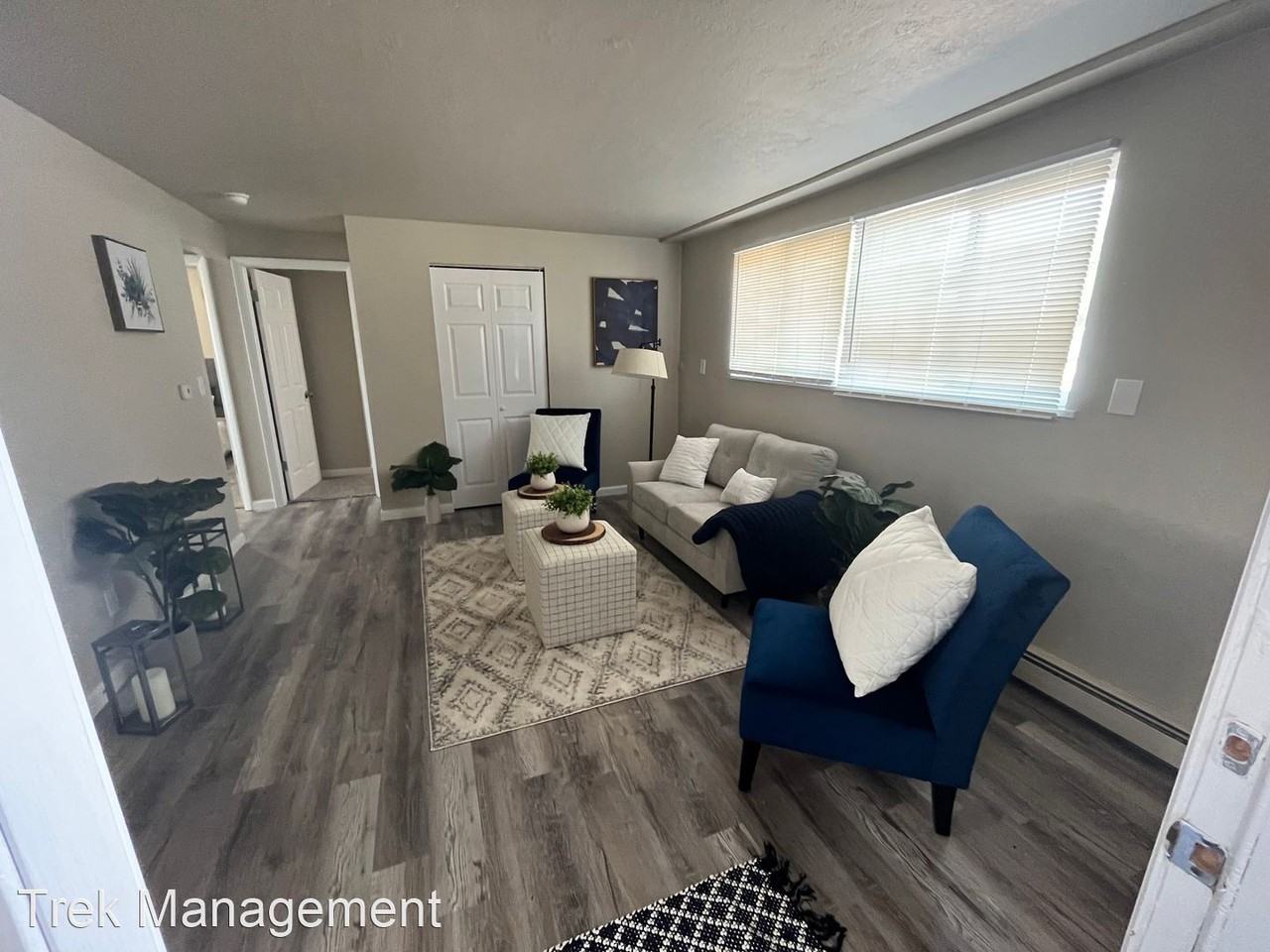 Stay warm with this January Special! - Photo 2 of 19