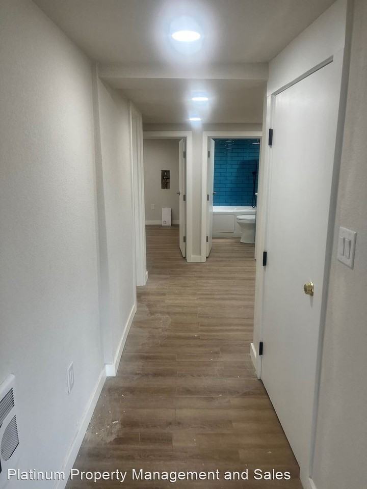 708 N Baker Ave - Photo 3 of 12