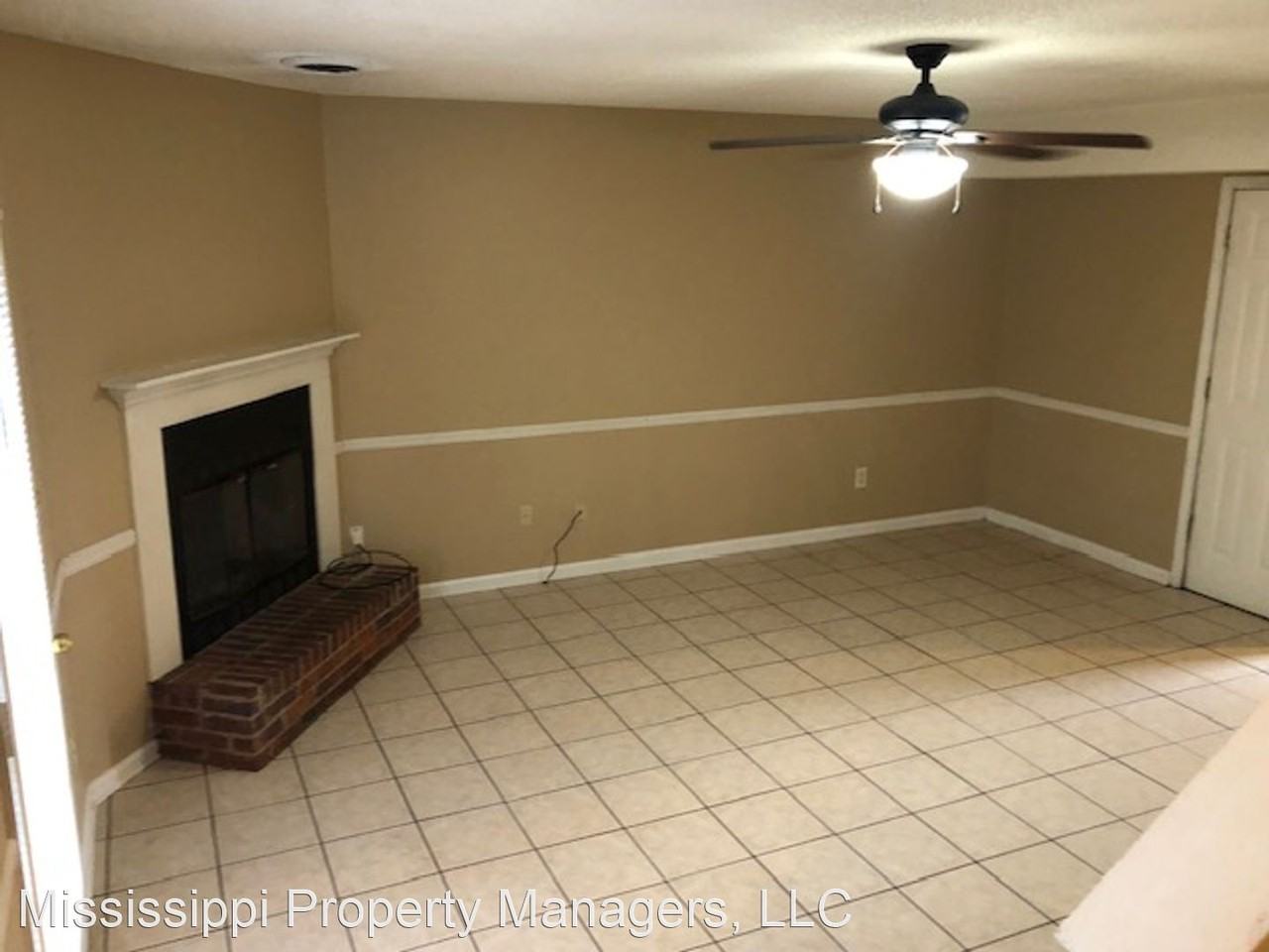 1821 Holmes St - Photo 2 of 7