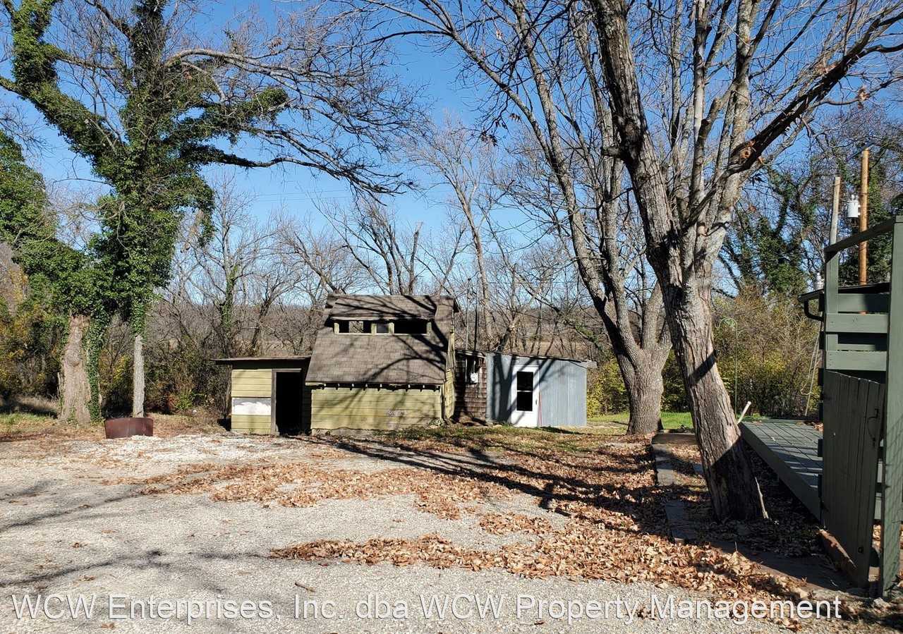 8732 Sw 10th Ave - Photo 3 of 49