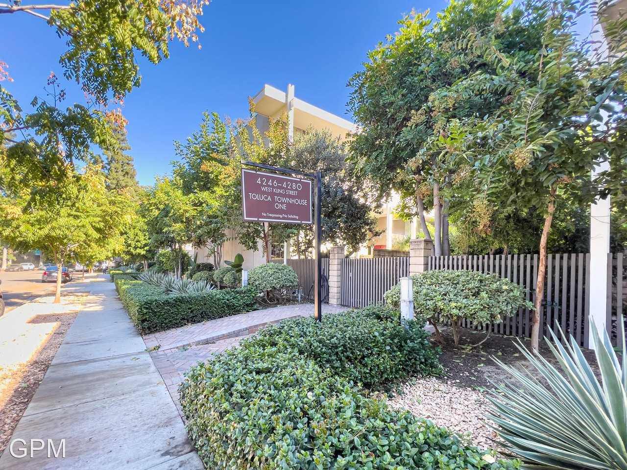 4280 W Kling St - Photo 2 of 40