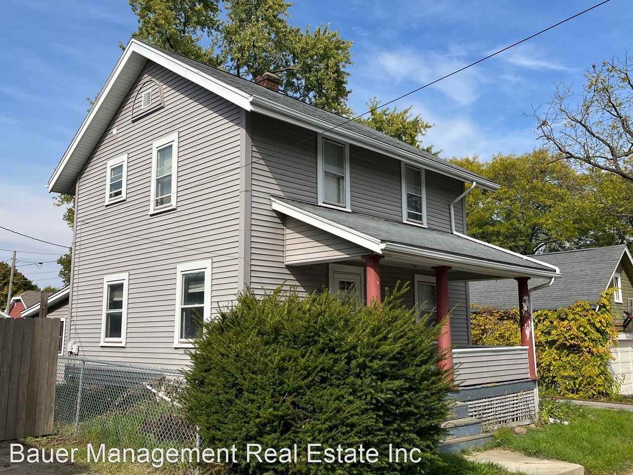 518 Jay St - Photo 2 of 3