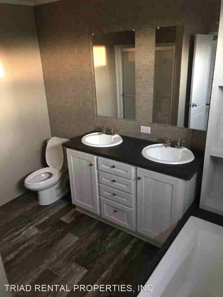 6580 New Hope Rd - Photo 3 of 12
