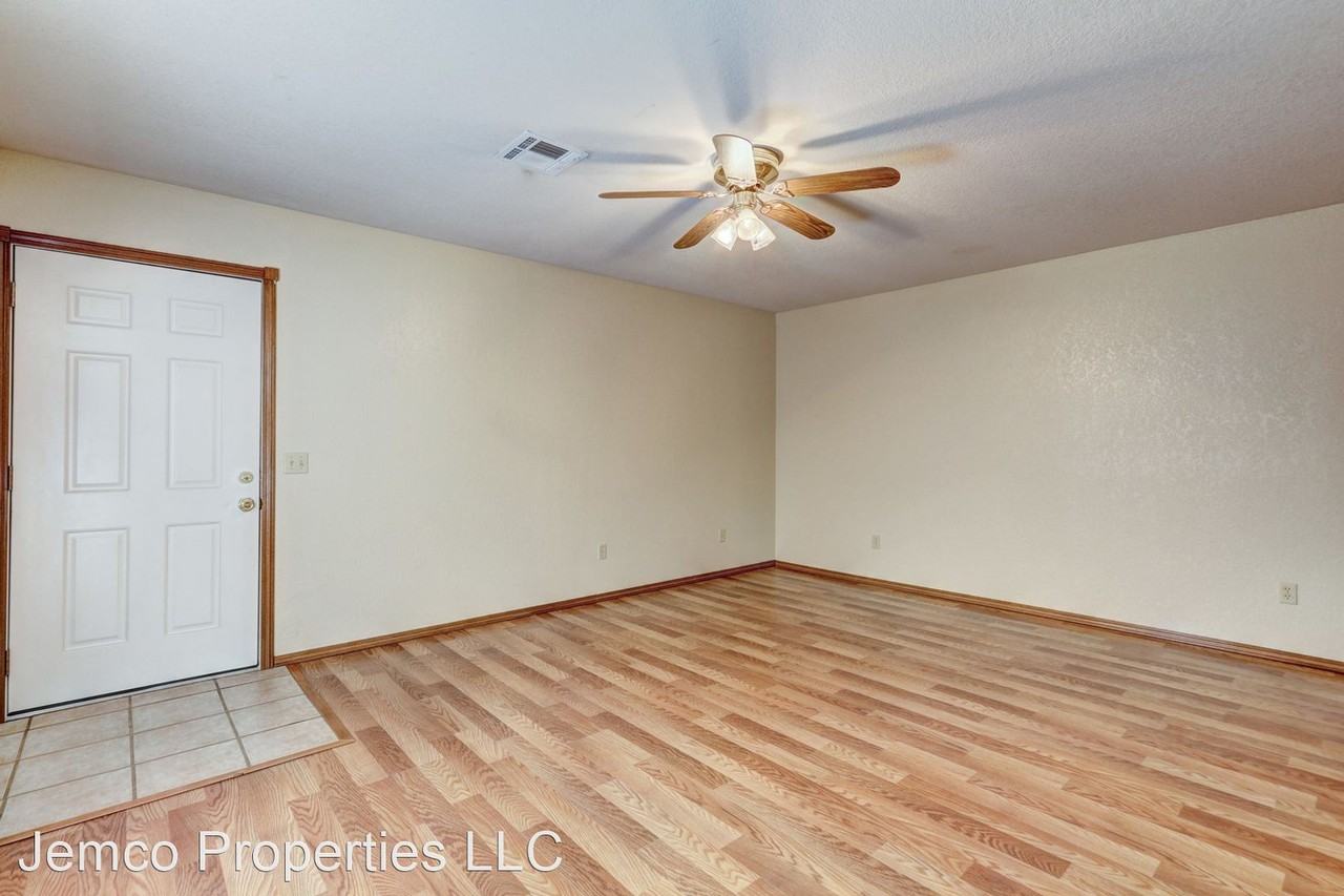 White Oak Canyon Road 10616/10618 - Photo 2 of 11