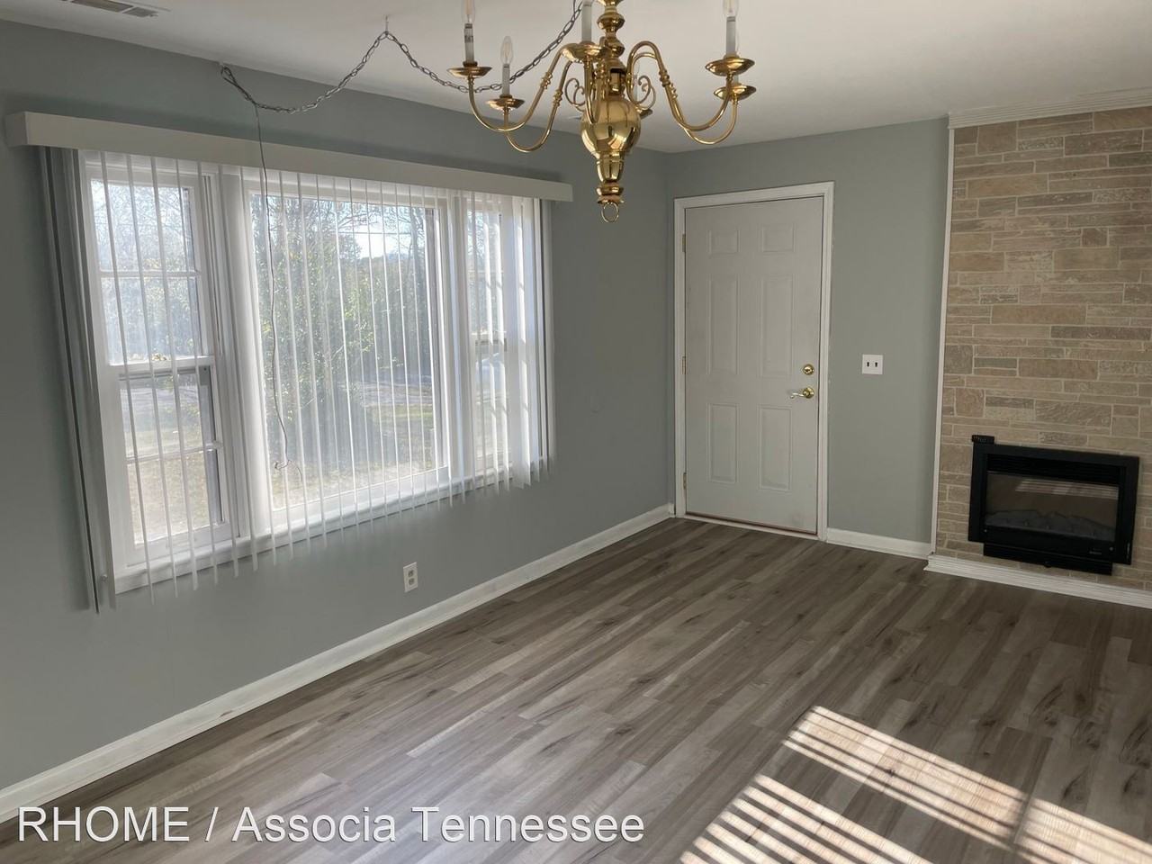 578 Watsonwood Dr - Photo 2 of 24