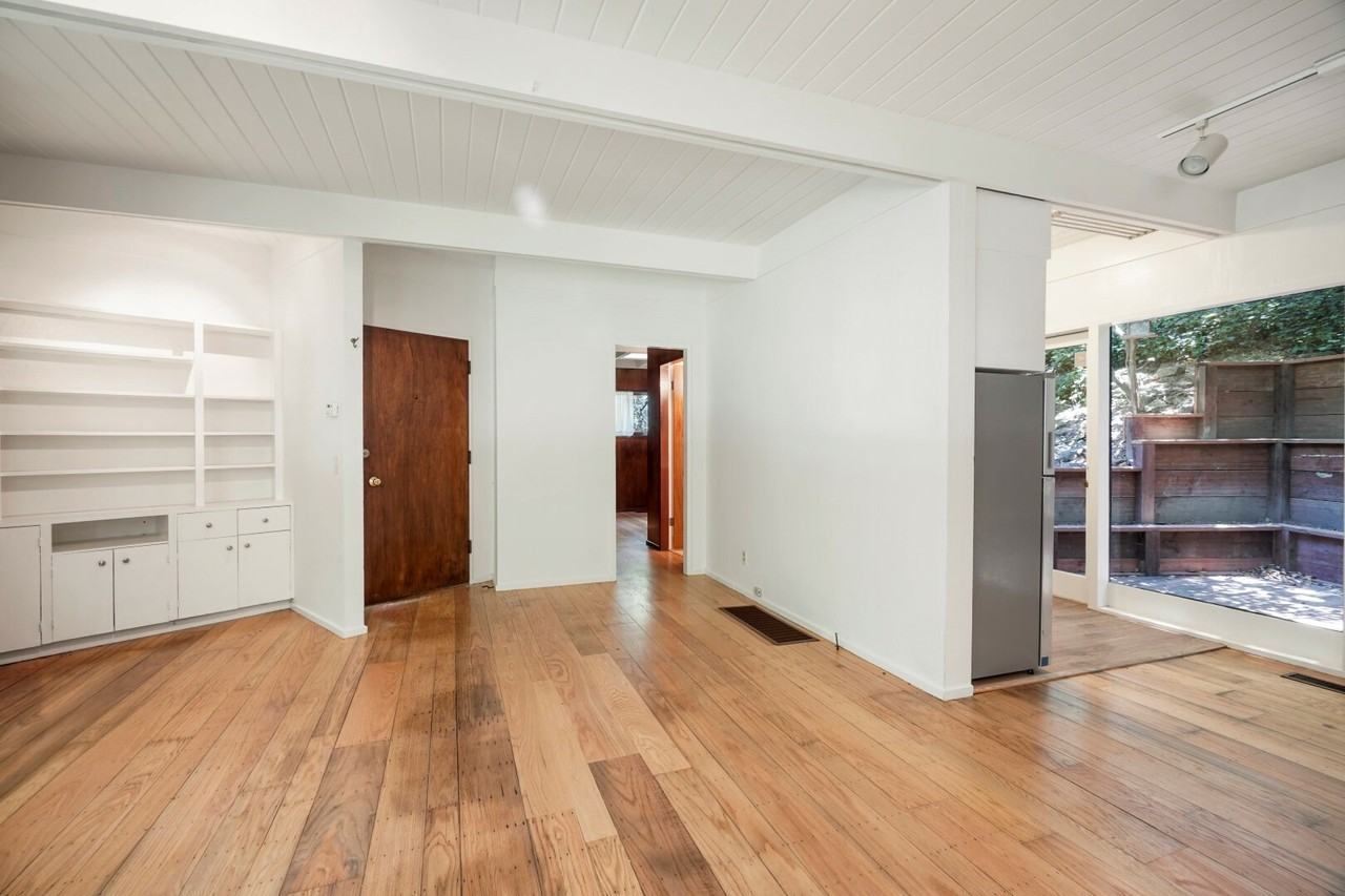 6308 Thornhill Dr - Photo 2 of 17