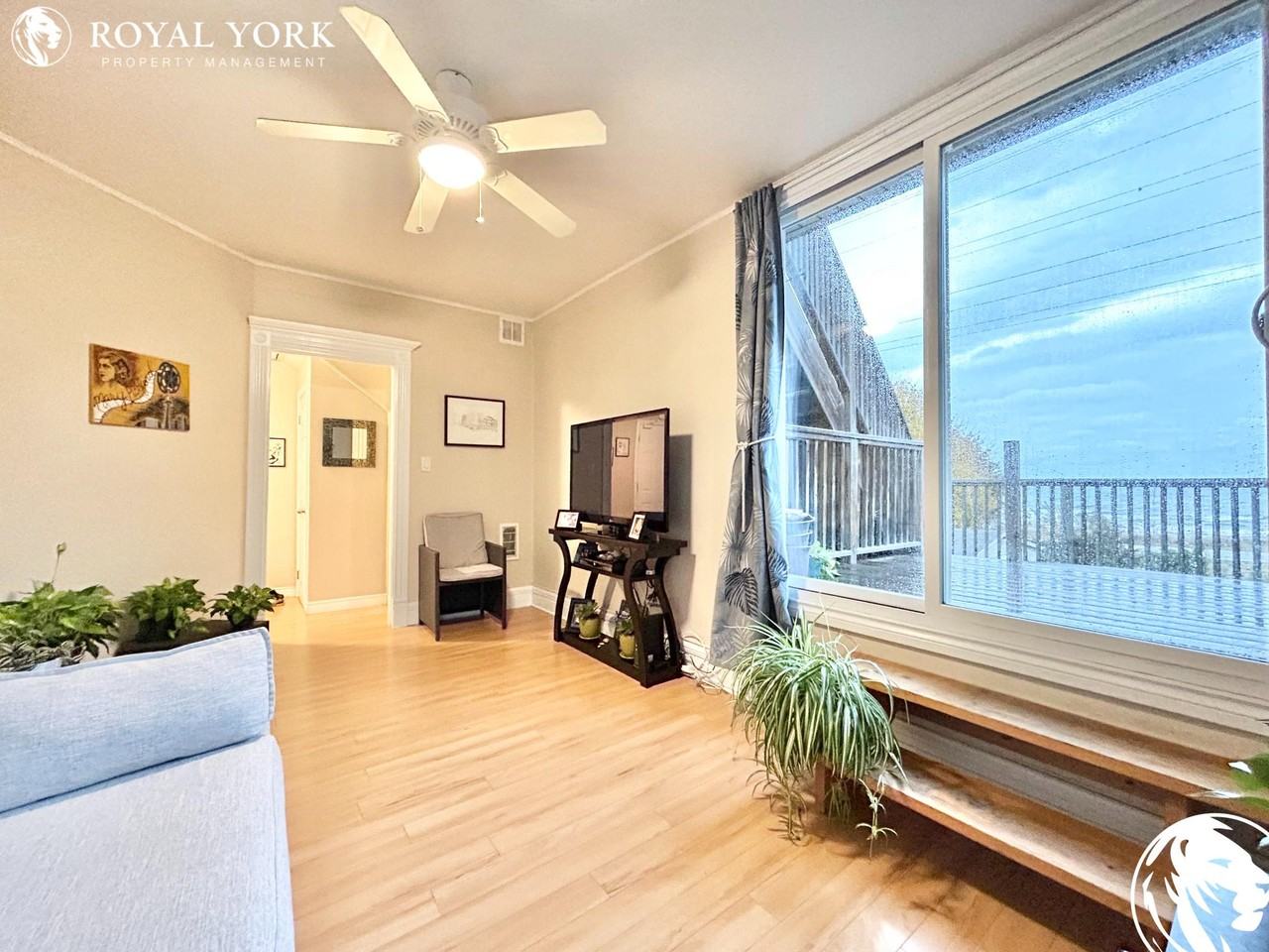 765 Beach Blvd #2 - Photo 3 of 29