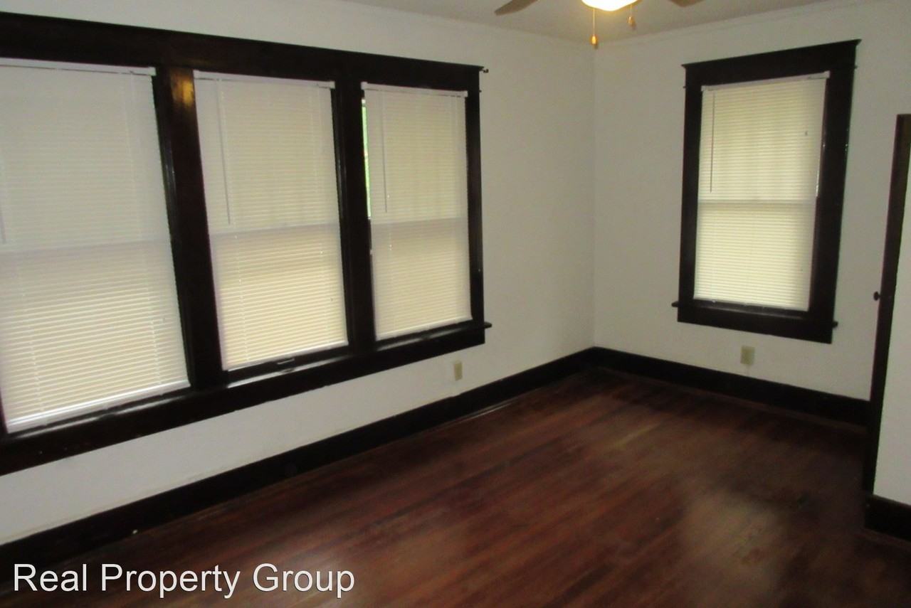 1413 Wilson Ave. - Photo 2 of 12