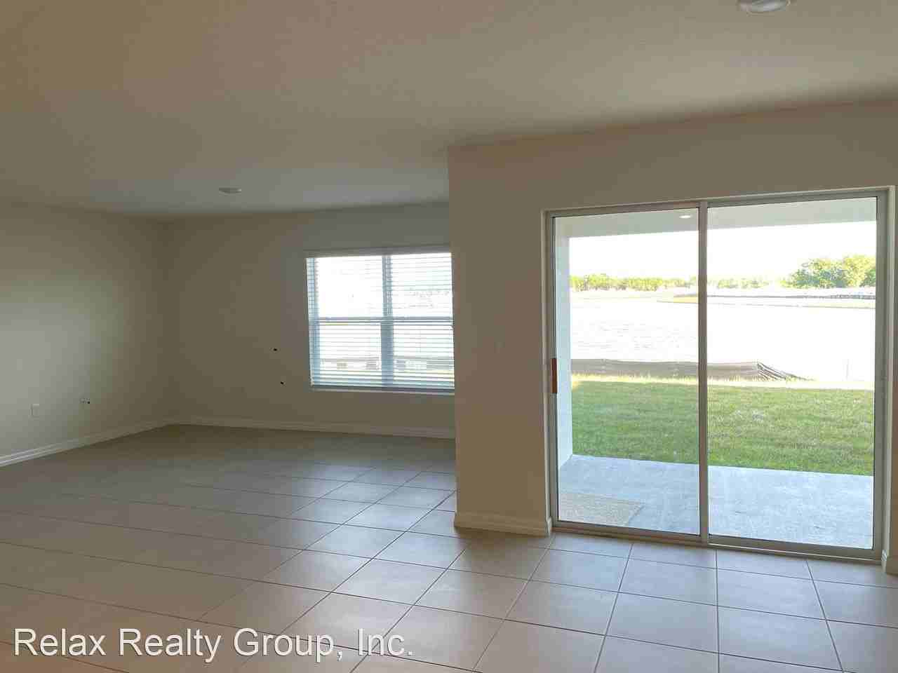 10224 Moosehead Dr - Photo 2 of 16