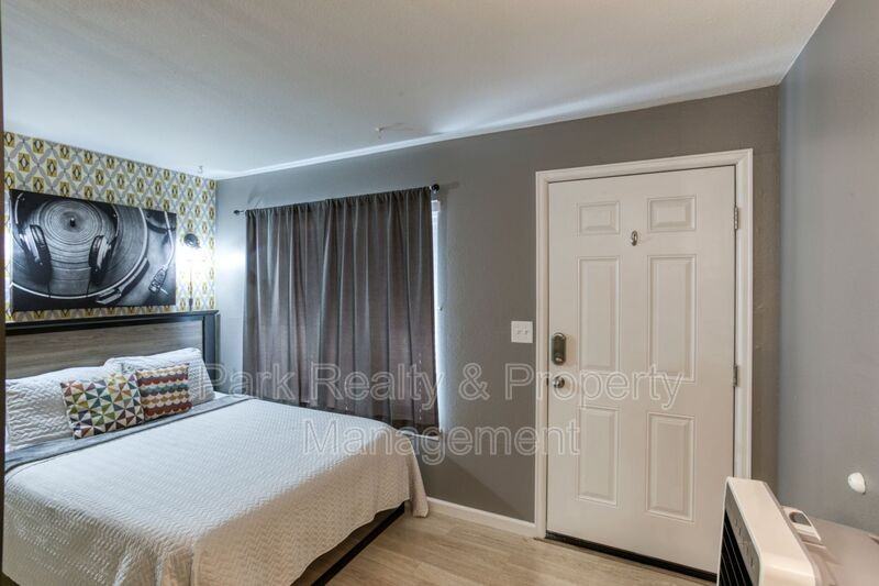 61 S Sable Blvd #C12 - Photo 4 of 16