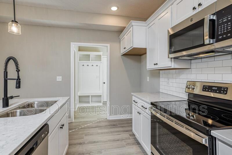 27305 E Oak View Dr - Photo 6 of 16