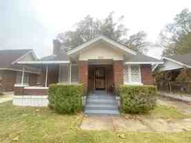 893 N Willett St - Photo 1 of 1