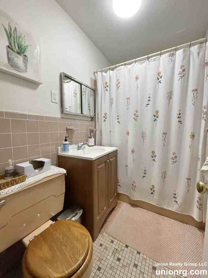 63 Euston Rd #2 - Photo 6 of 15