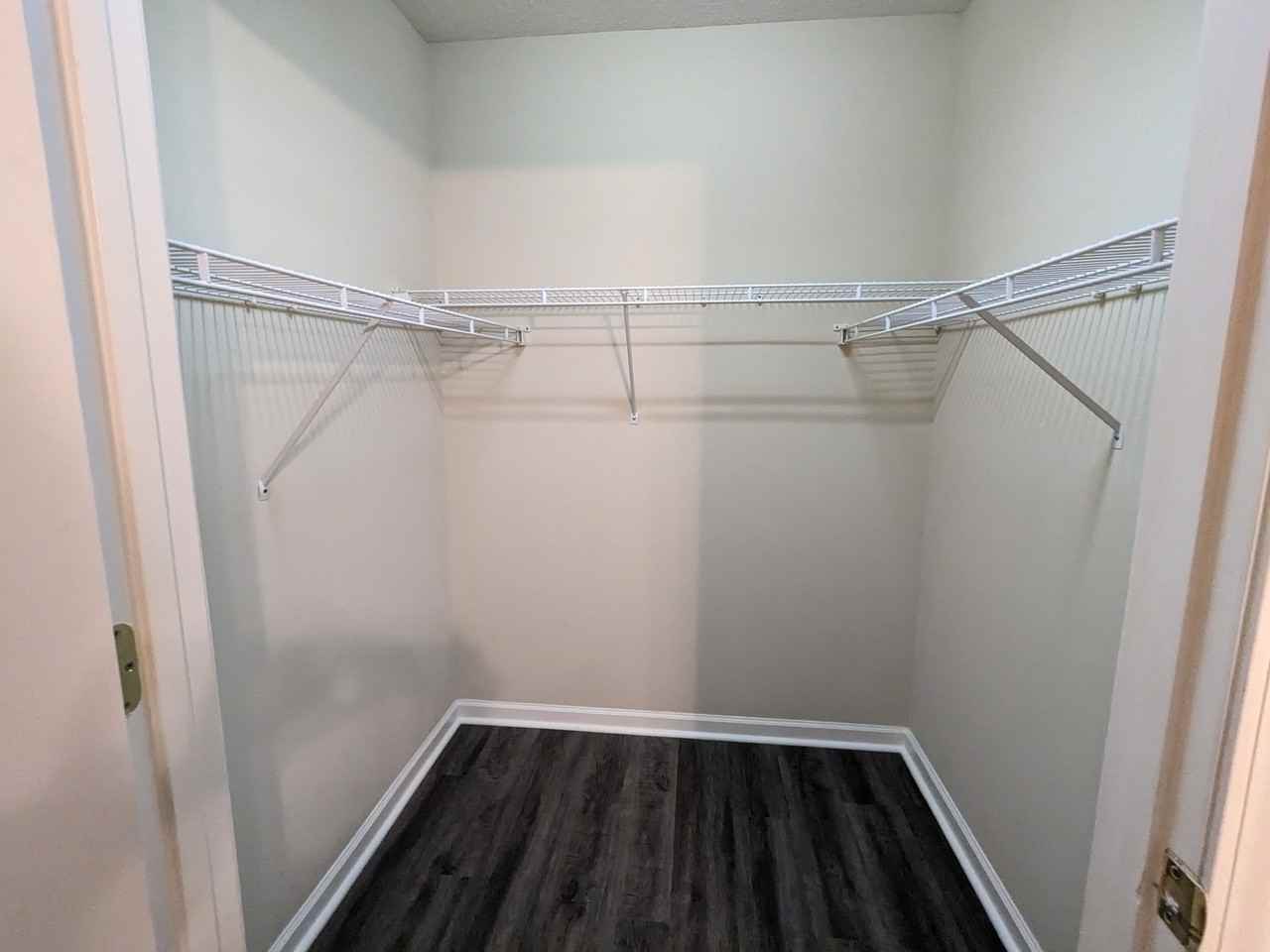 1731 Blakewood Ct - Photo 2 of 16