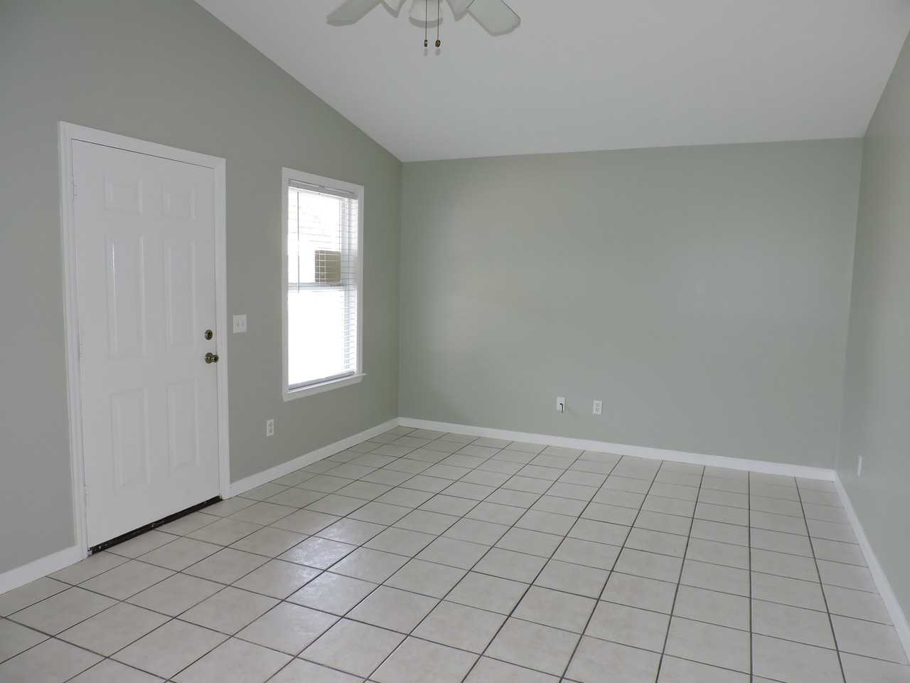 5931 Pinetree Avenue - Photo 2 of 32