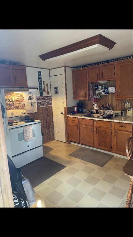 302 Mitchell Hill Rd Butler Pa #4-2ndFL - Photo 2 of 9
