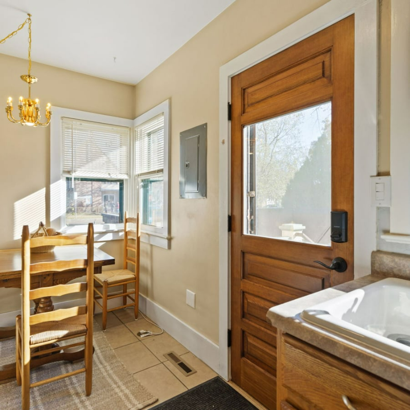 503 Mathews St #1 - Photo 6 of 10