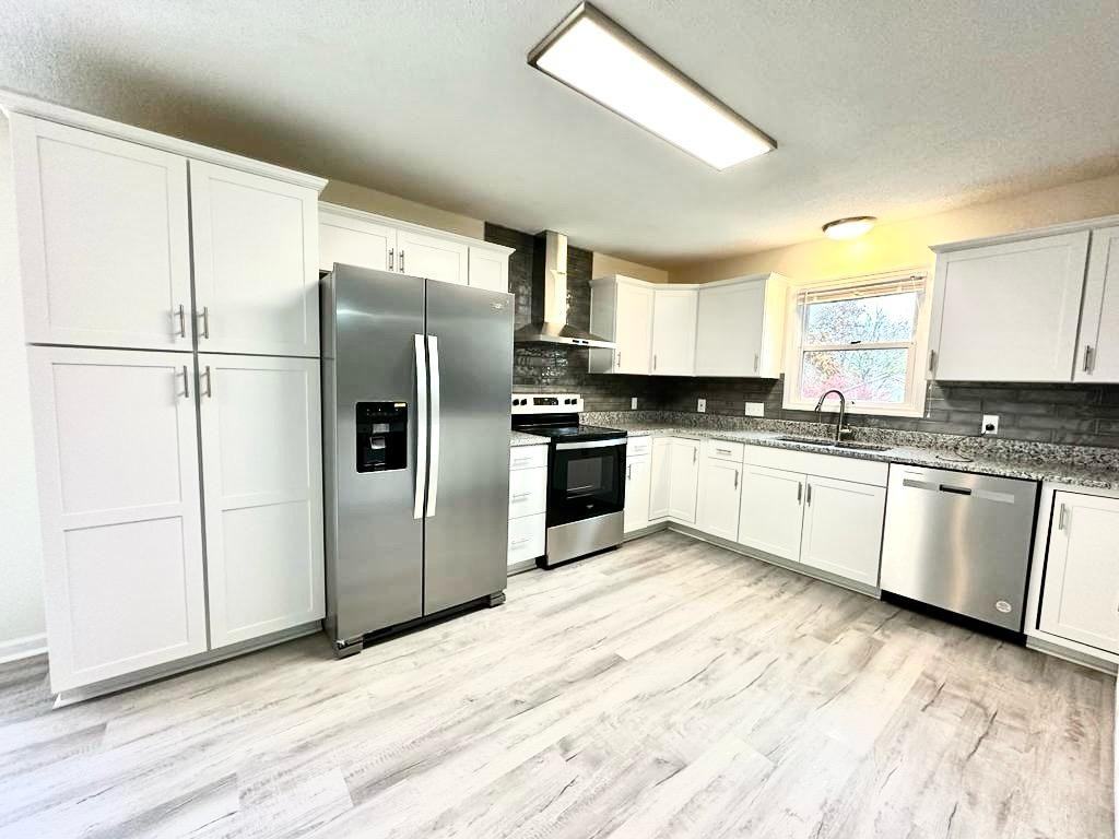 8002 Browne Rd #1 - Photo 6 of 50