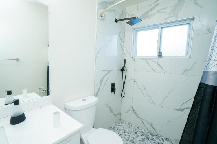 E Brill St - Photo 7 of 25