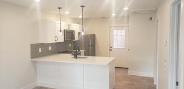 featured image of 453 Vineyard Ave