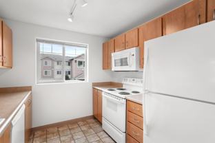 12230 Sw Horizon Blvd - Photo 1 of 1