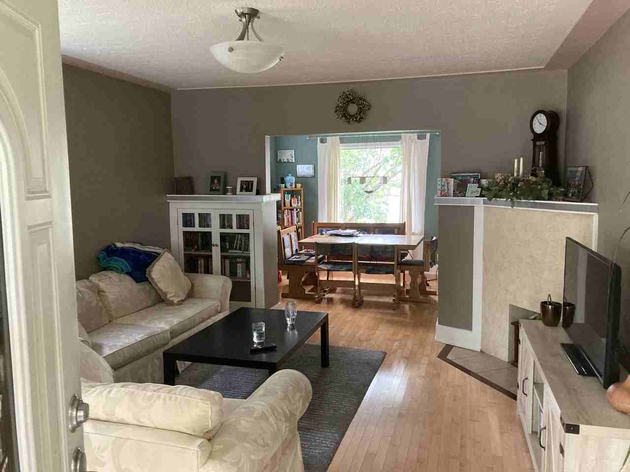 9847 80 Avenue Northwest - Photo 2 of 11