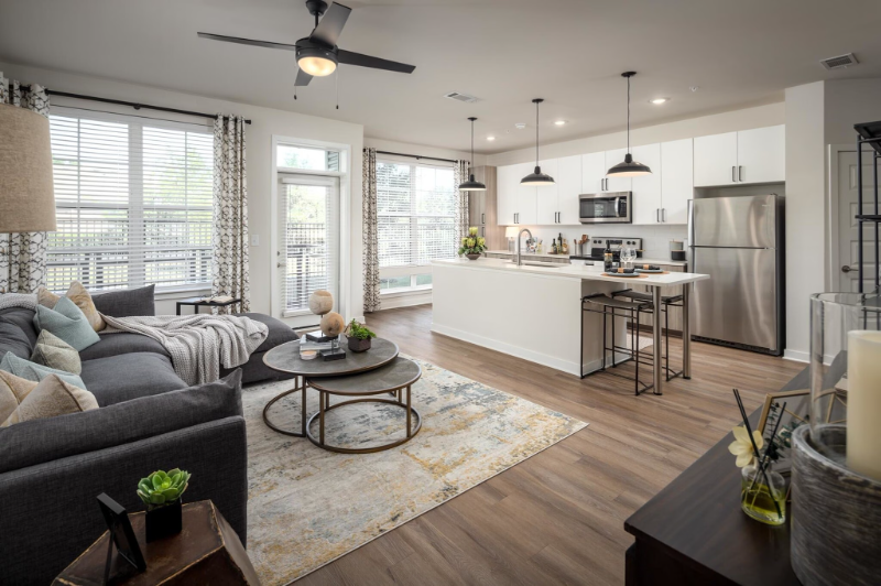 2020 Bolton Dr Nw #A2 - Photo 2 of 13