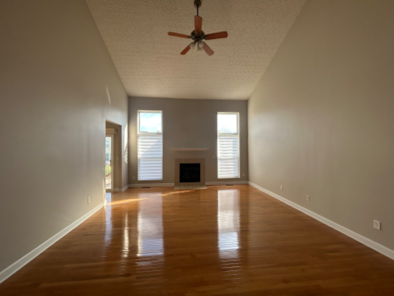 1219 Blacksmith Dr - Photo 3 of 25