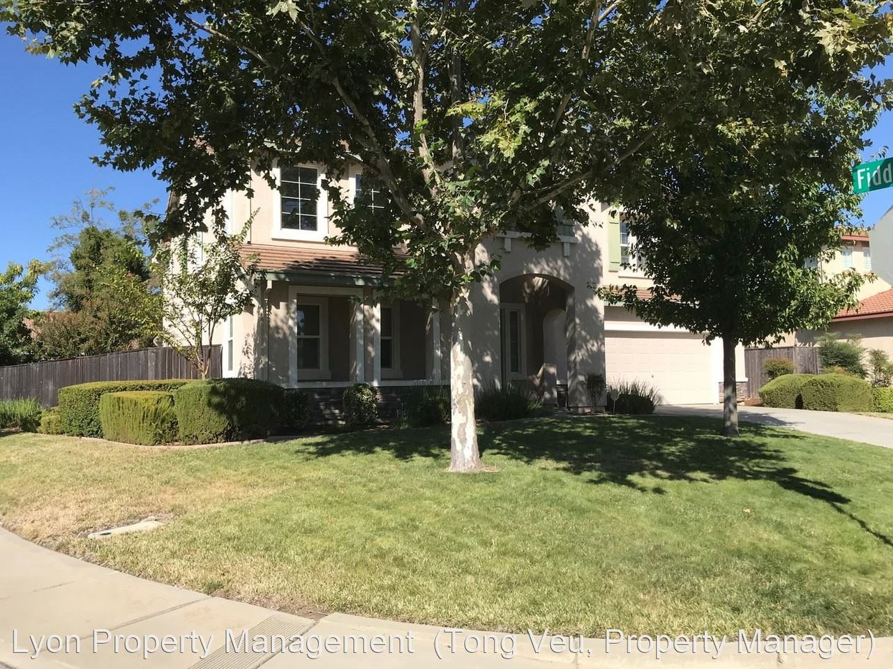 1163 Bluegrass St - Photo 3 of 26