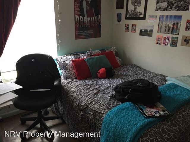 1422 Christine Court - Photo 2 of 5