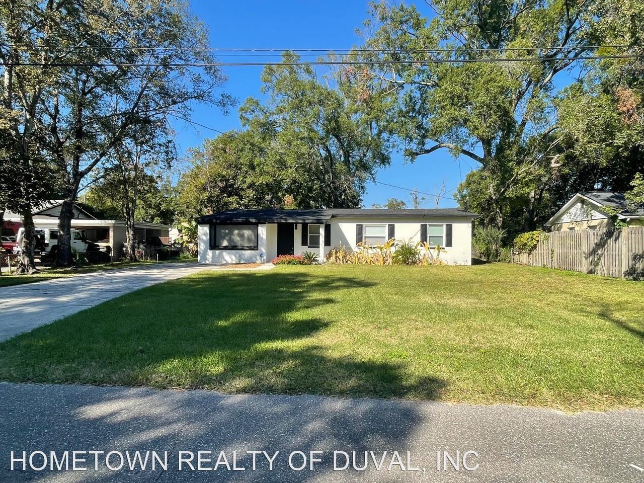 5073 Columbus Ave - Photo 3 of 50