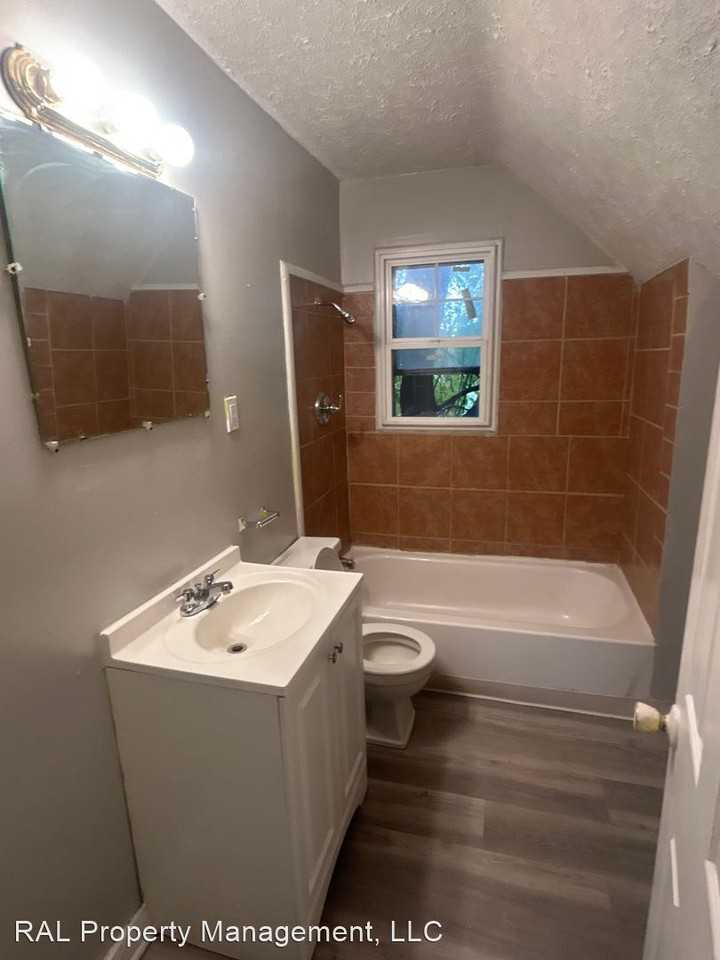 2244 E 69th St - Photo 2 of 7