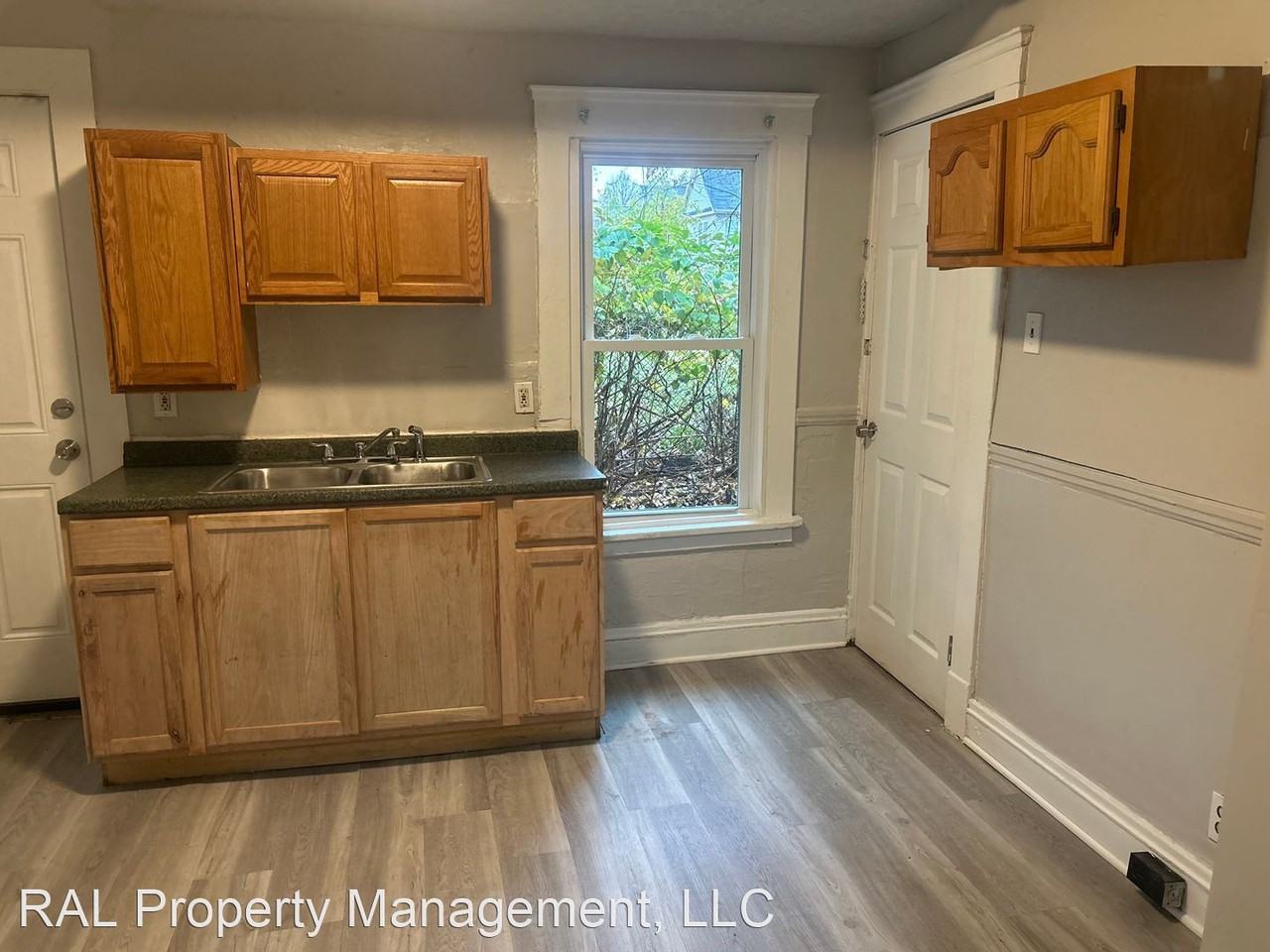 2244 E 69th St - Photo 3 of 7