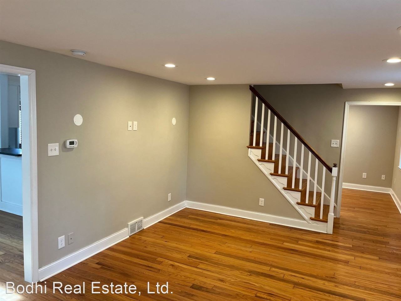 426 E Spring Ave - Photo 2 of 50