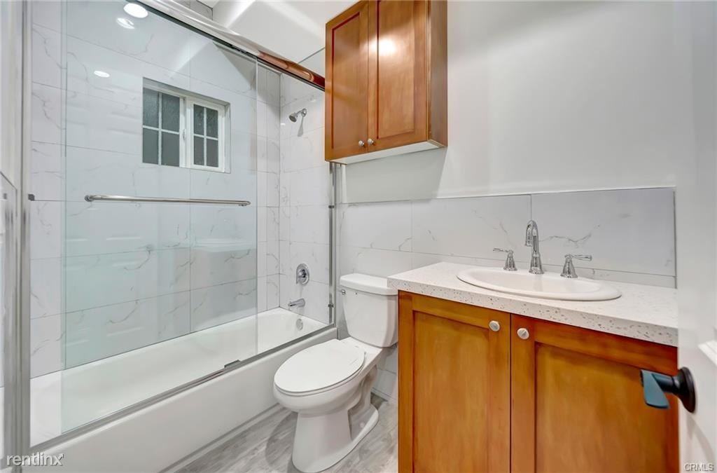 1101 N Maclay Ave #10