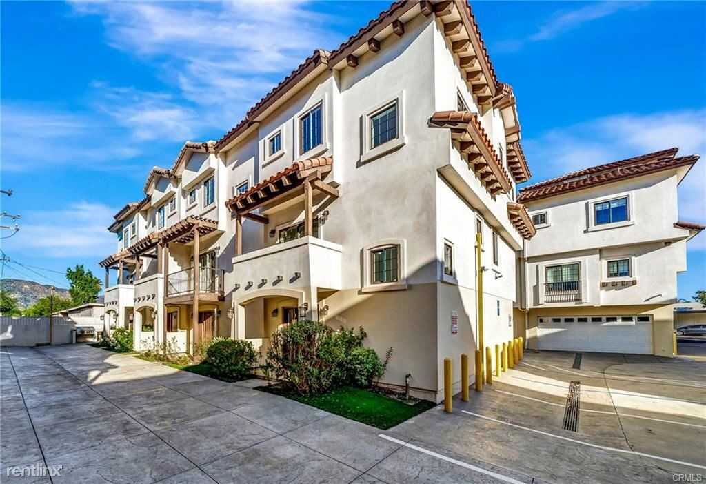 1101 N Maclay Ave #6