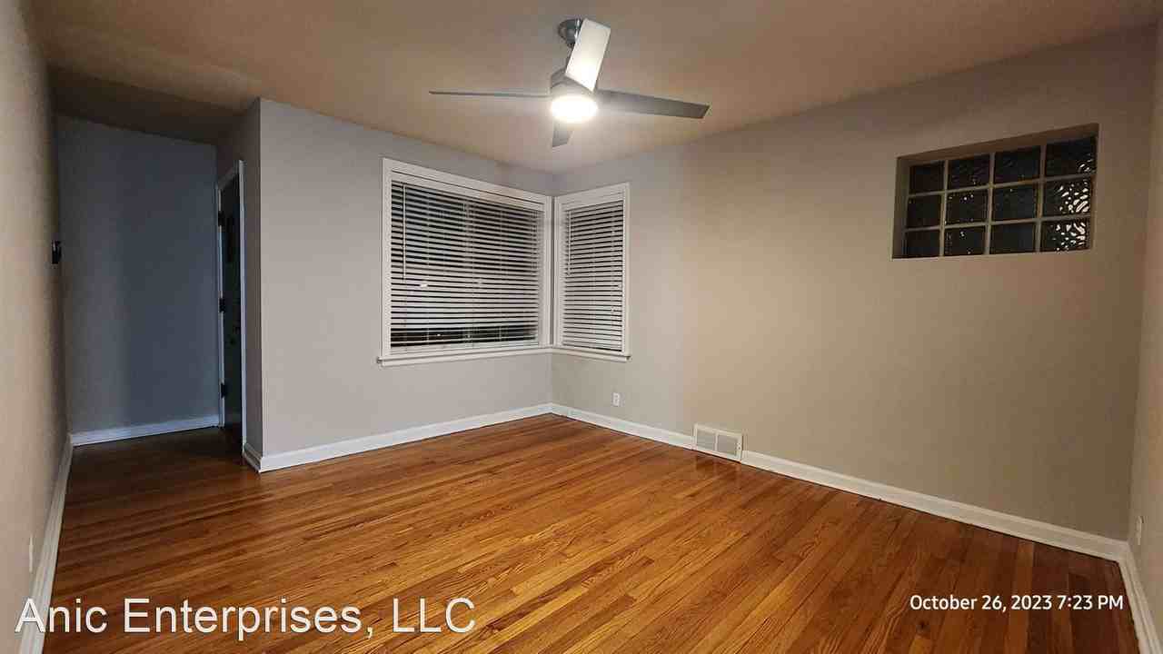 6304-6306 Bancroft Ave. - Photo 3 of 13