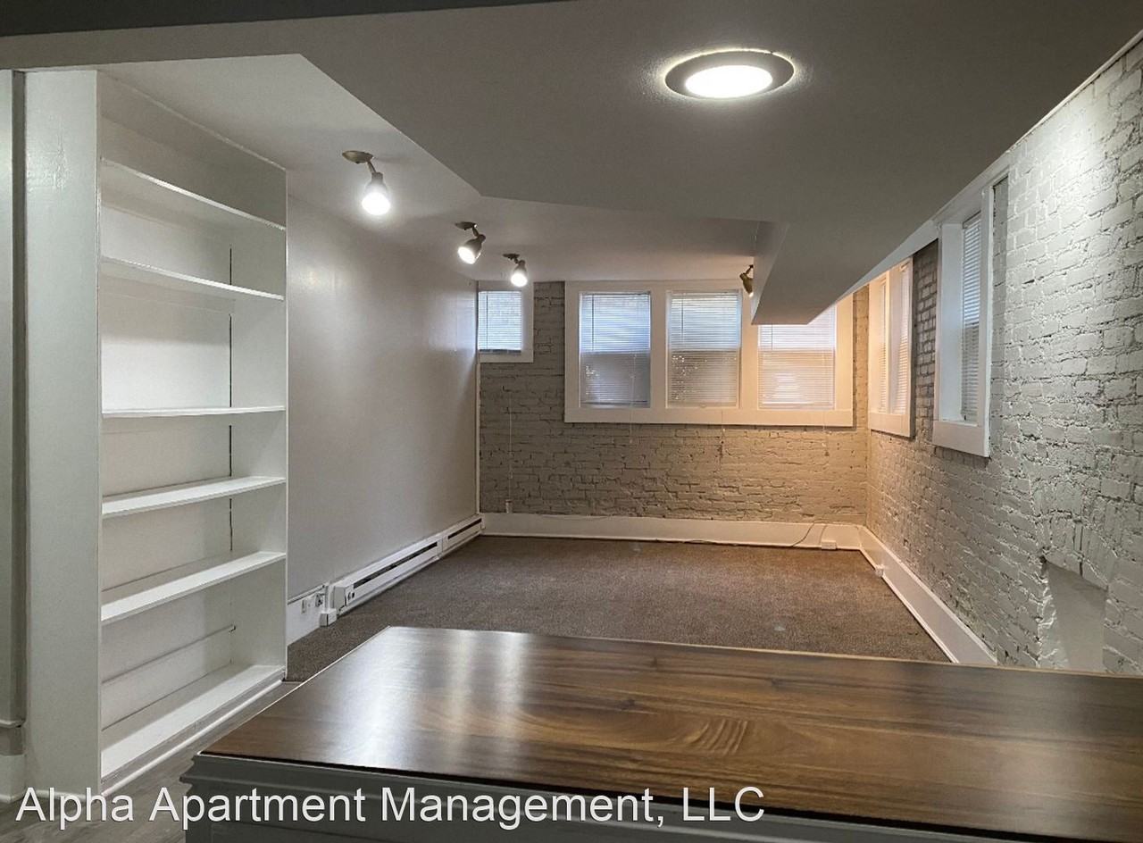 2709 Hampshire - Photo 2 of 13