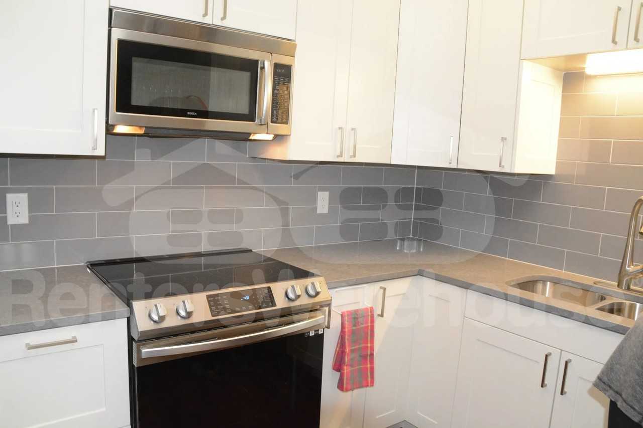 710 E 143rd St - Photo 3 of 22