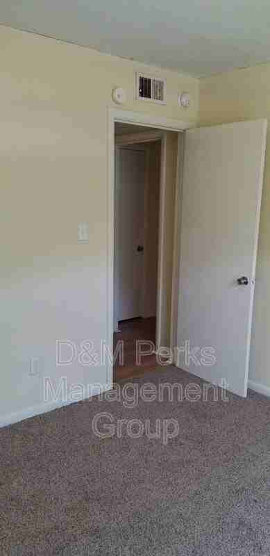 764 81st St S #B - Photo 7 of 17