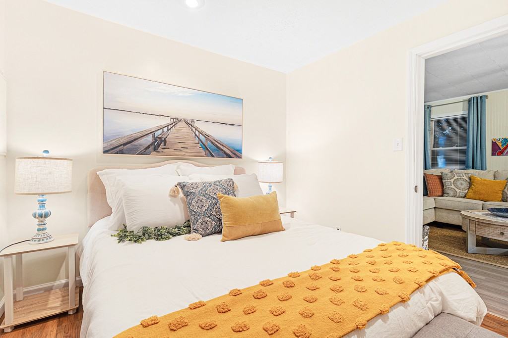 2333 Lake Shore Dr #1 - Photo 3 of 6