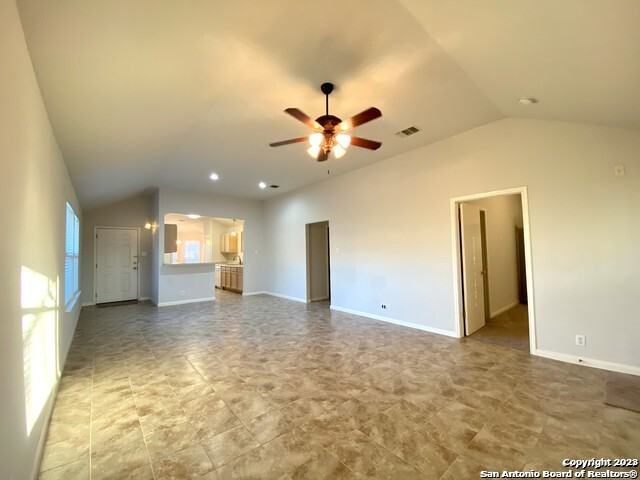 2602 Adams Cir - Photo 2 of 13