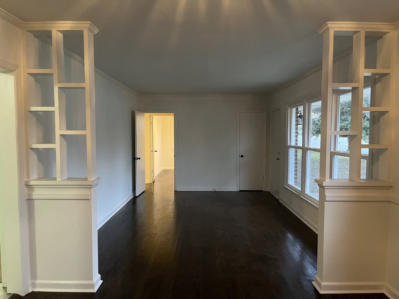 403 Donelson Pike - Photo 2 of 14