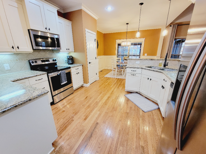 348 Abeline Dr - Photo 2 of 17