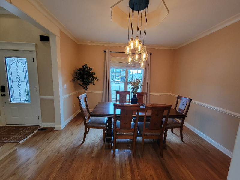 348 Abeline Dr - Photo 3 of 17